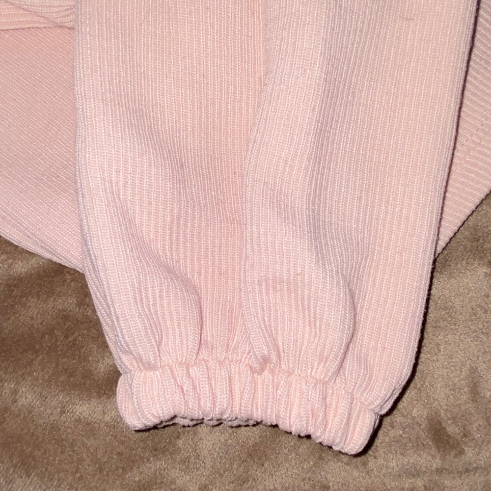 Pastel Pink Matching Set. - Picture 4 of 9